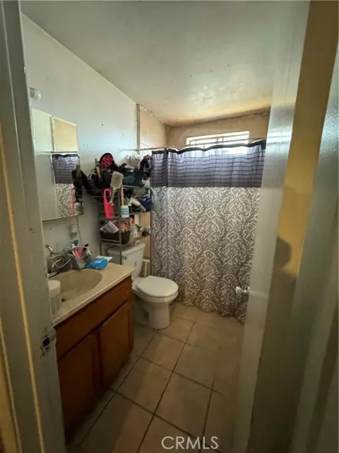 Sylmar, CA 91342,14075 Foothill BLD 13A