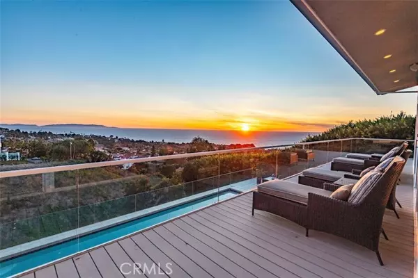 Palos Verdes Estates, CA 90274,1380 Via Romero