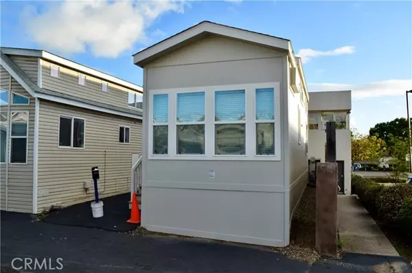 Grover Beach, CA 93433,1477 Grand  Ave 48