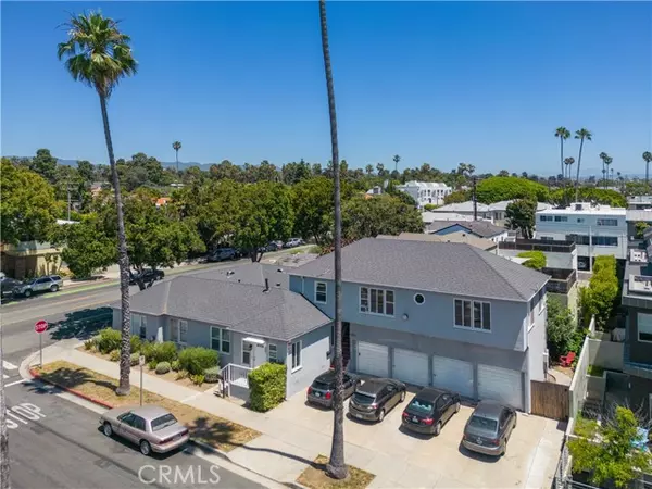 Santa Monica, CA 90403,1902 Montana AVE