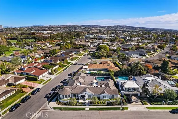 Corona Del Mar, CA 92625,1800 Tahuna Ter
