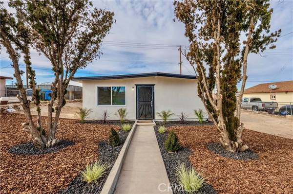 330 N Muriel DR, Barstow, CA 92311