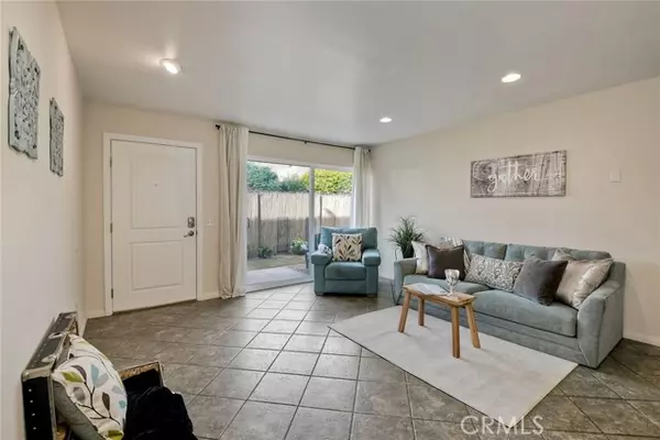 Encinitas, CA 92024,405 Requeza ST H-9