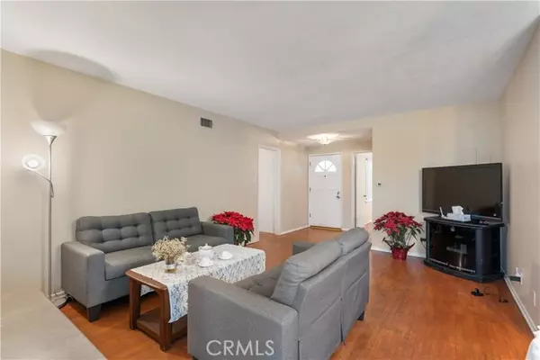 Granada Hills, CA 91344,15952 Simonds ST