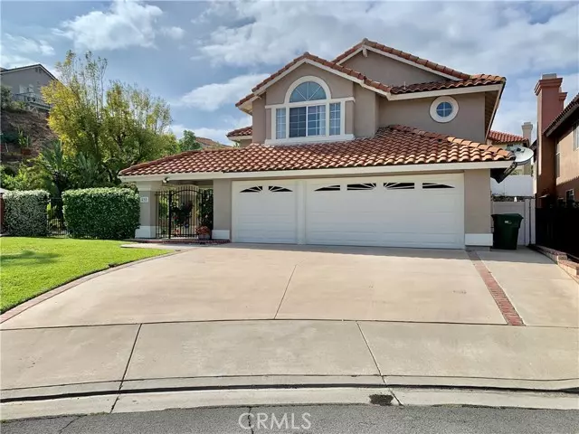 498 Wellington CIR, Corona, CA 92879