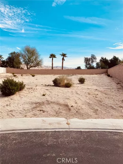 1 Mountain Hawk LN, Desert Hot Springs, CA 92240