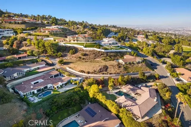 Rancho Palos Verdes, CA 90275,2958 Crownview Dr