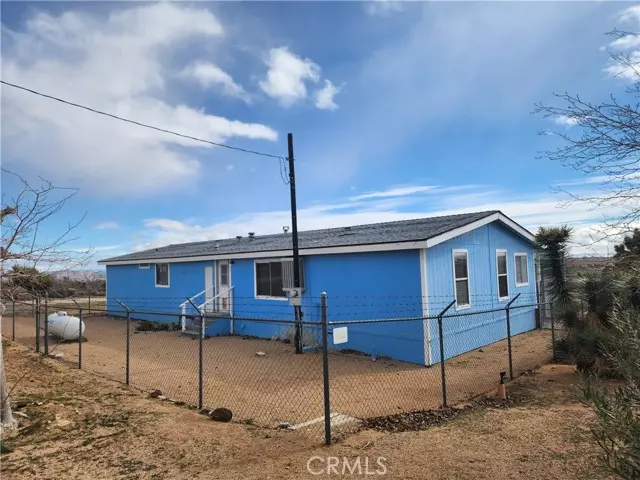 1233 Wamego, Yucca Valley, CA 92284