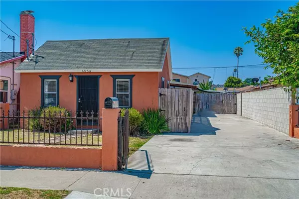 Lawndale, CA 90260,4534 W 167th ST