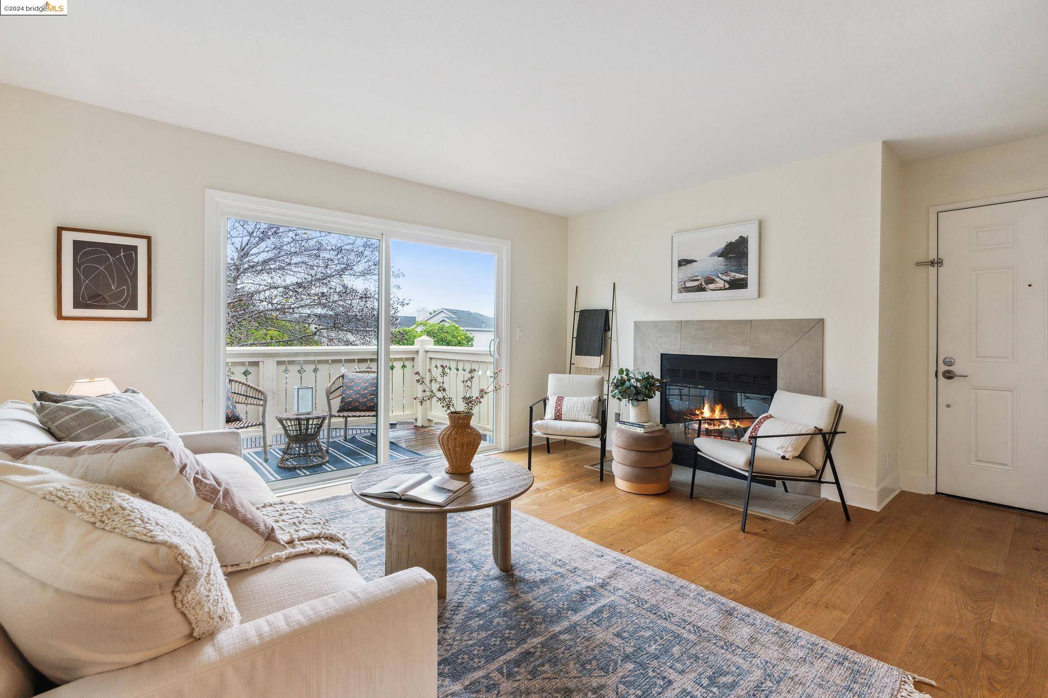 48 Lakeshore Ct, Richmond, CA 94804