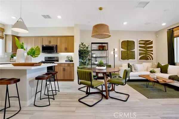 Santa Fe Springs, CA 90670,11749 Florence AVE 5