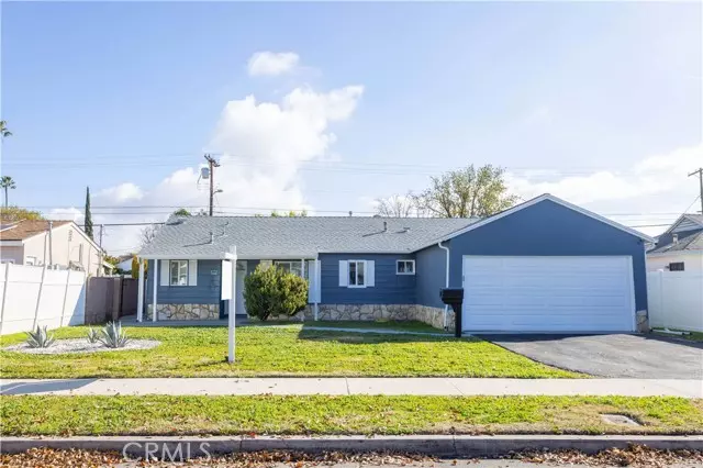 8018 Yarmouth AVE, Reseda, CA 91335