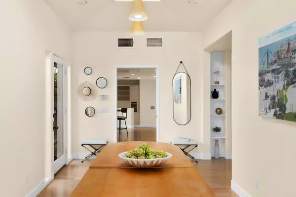 Santa Monica, CA 90403,2608 Washington AVE