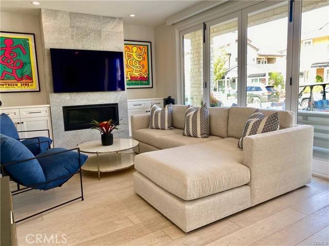 Newport Beach, CA 92662,203 Sapphire AVE