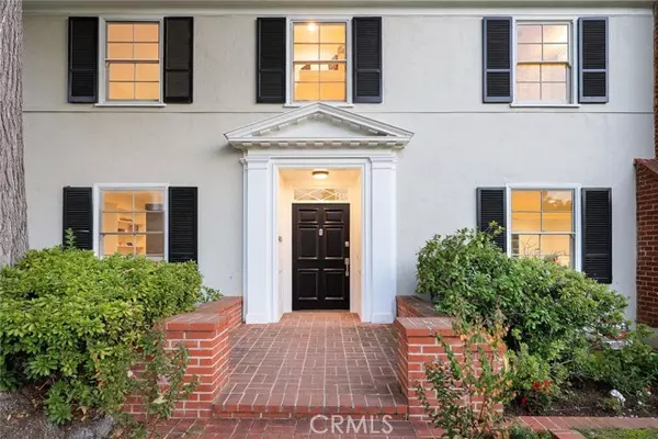 San Marino, CA 91108,2400 Ridgeway RD