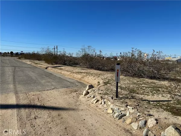 Pearblossom, CA 93553,3 Lots on V10 and Longview