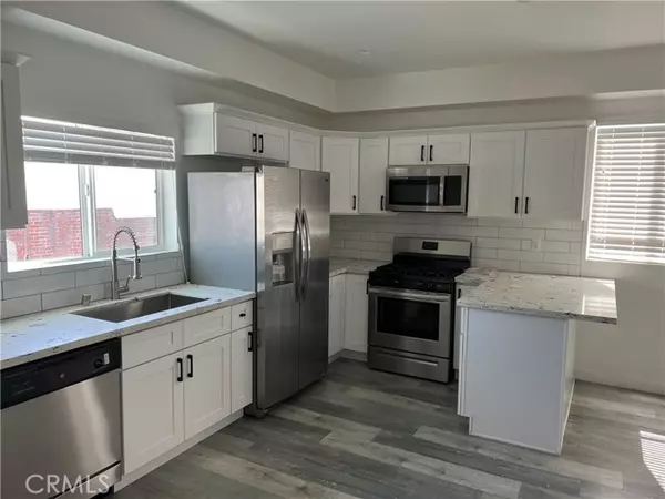 Los Angeles, CA 90006,1243 S Catalina ST