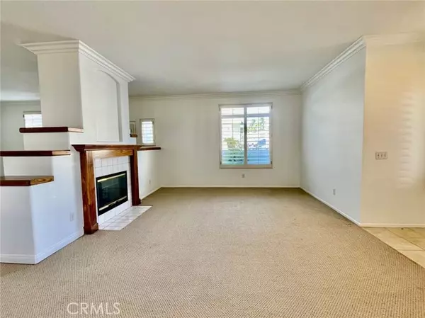 Corona, CA 92879,686 Azure LN 2