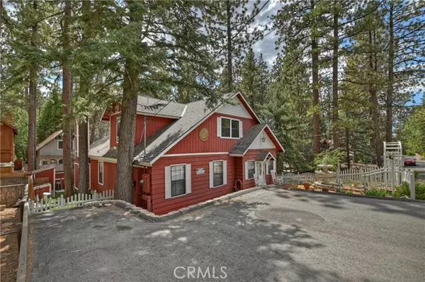 Big Bear Lake, CA 92315,43035 Encino RD