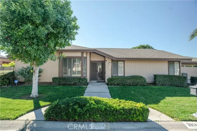 2914 Hyde Park CIR, Riverside, CA 92506