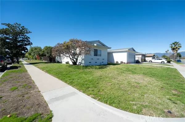 Rialto, CA 92370,1530 Clifford