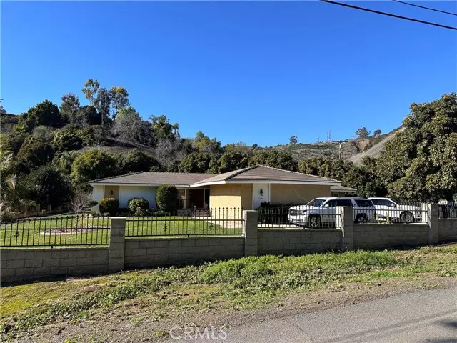 La Habra Heights, CA 90631,2341 Valle DR