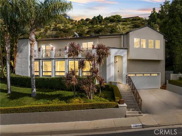 7923 Electra DR, Los Angeles, CA 90046