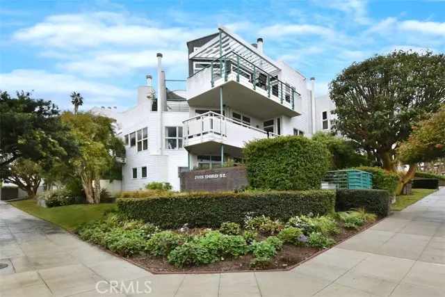 2115 3rd ST 308, Santa Monica, CA 90405