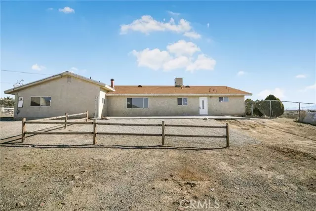 3685 20th ST, Rosamond, CA 93560