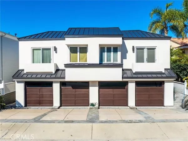 Corona Del Mar, CA 92625,307 Carnation AVE