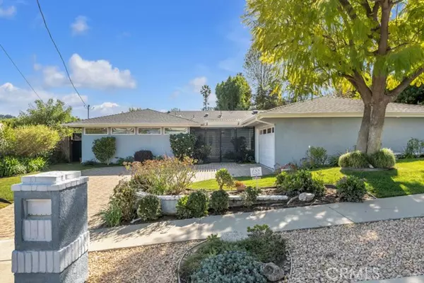 Calabasas, CA 91302,22432 De Grasse DR