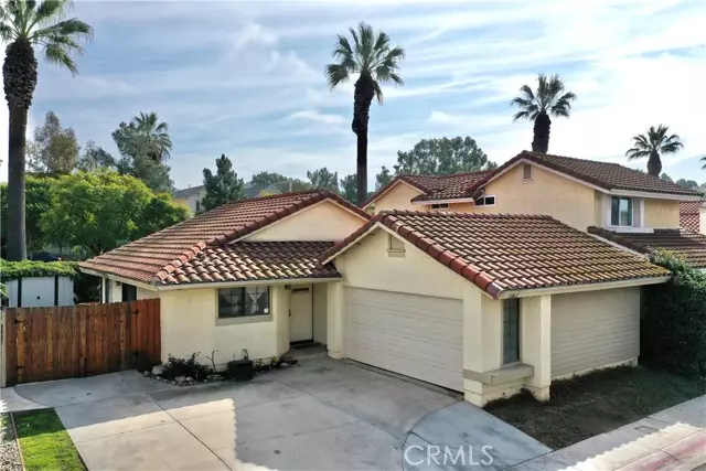 2362 Fan Palm DR, Corona, CA 92879