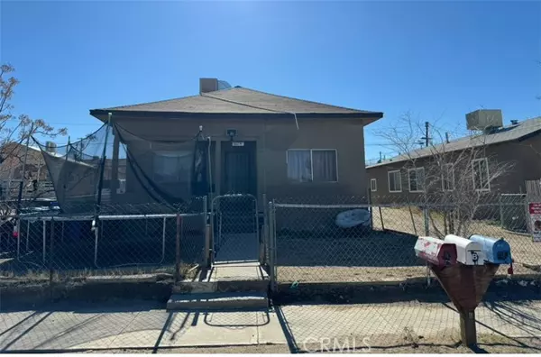 608 E Buena Vista ST, Barstow, CA 92311