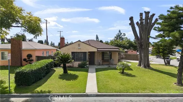 Pico Rivera, CA 90660,8104 Maxine ST