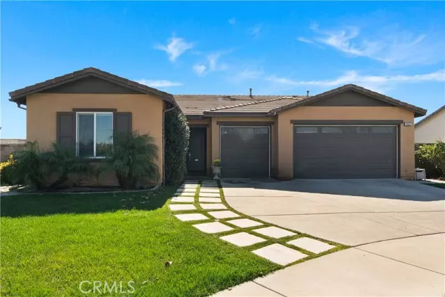 14607 Promontory LN, Eastvale, CA 92880