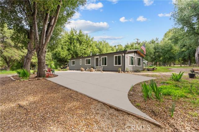 31055 Hasley Canyon RD, Castaic, CA 91384