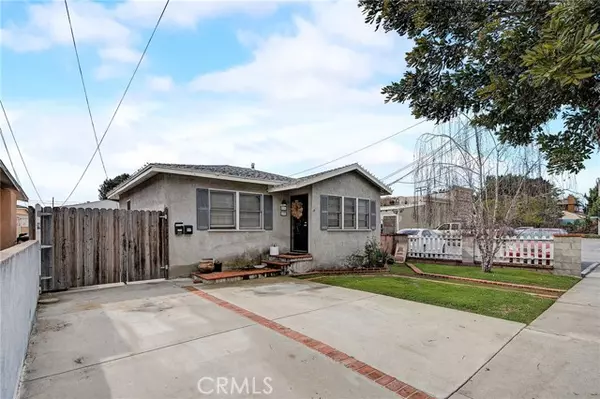 Lawndale, CA 90260,4752 W 162nd ST