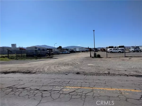 Palmdale, CA 93550,0 10th.