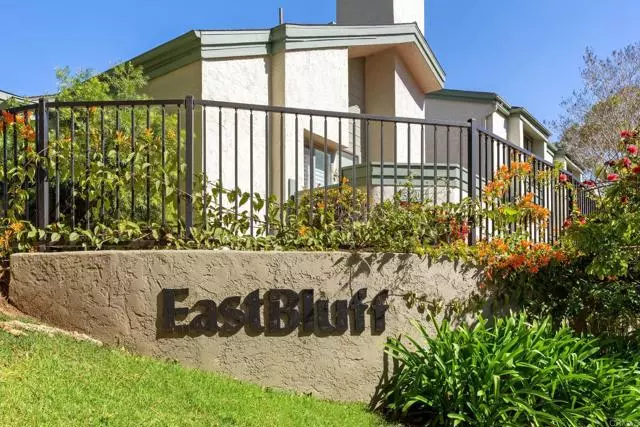 3253 Caminito Eastbluff 27, La Jolla, CA 92037