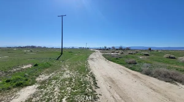 Lancaster, CA 93535,0 Vac/Ave F8/Vic 5 Stw
