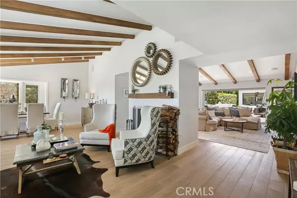 Corona Del Mar, CA 92625,527 Seaward RD