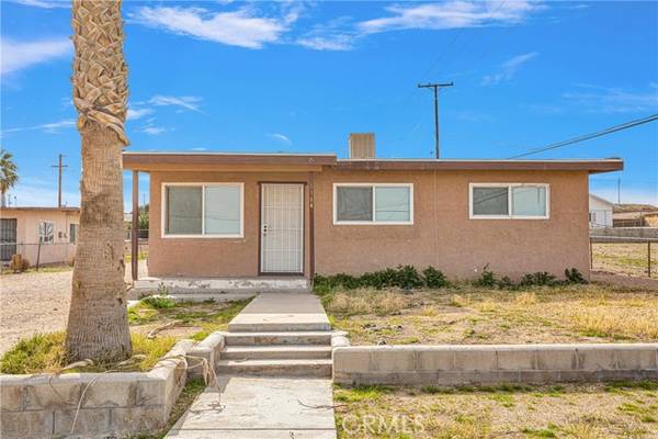 1384 Riverside DR, Barstow, CA 92311