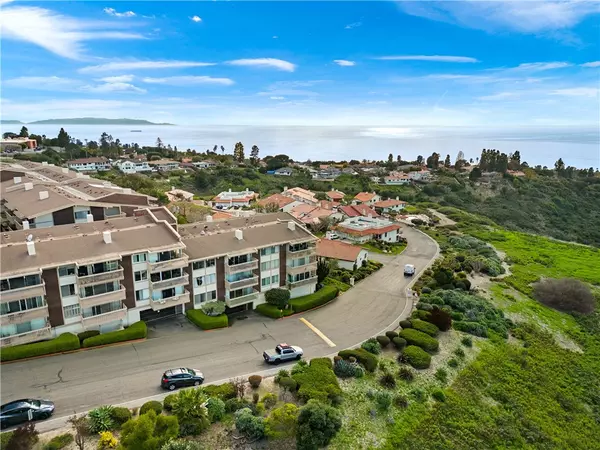 Rancho Palos Verdes, CA 90275,6542 Ocean Crest DR D102