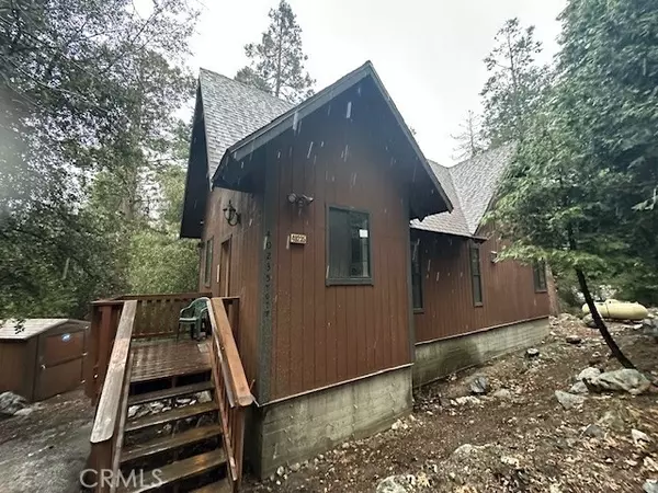 40235 Valley Of The Falls DR, Forest Falls, CA 92339