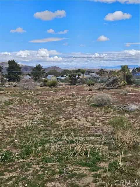 60374 La Mirada TRL, Joshua Tree, CA 92252