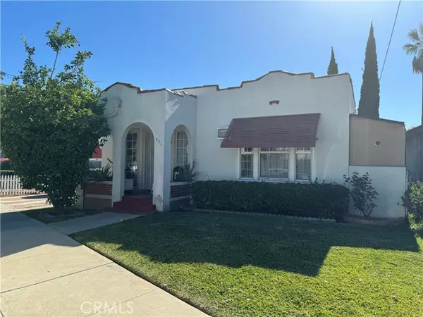 319 Roads End ST, Glendale, CA 91205