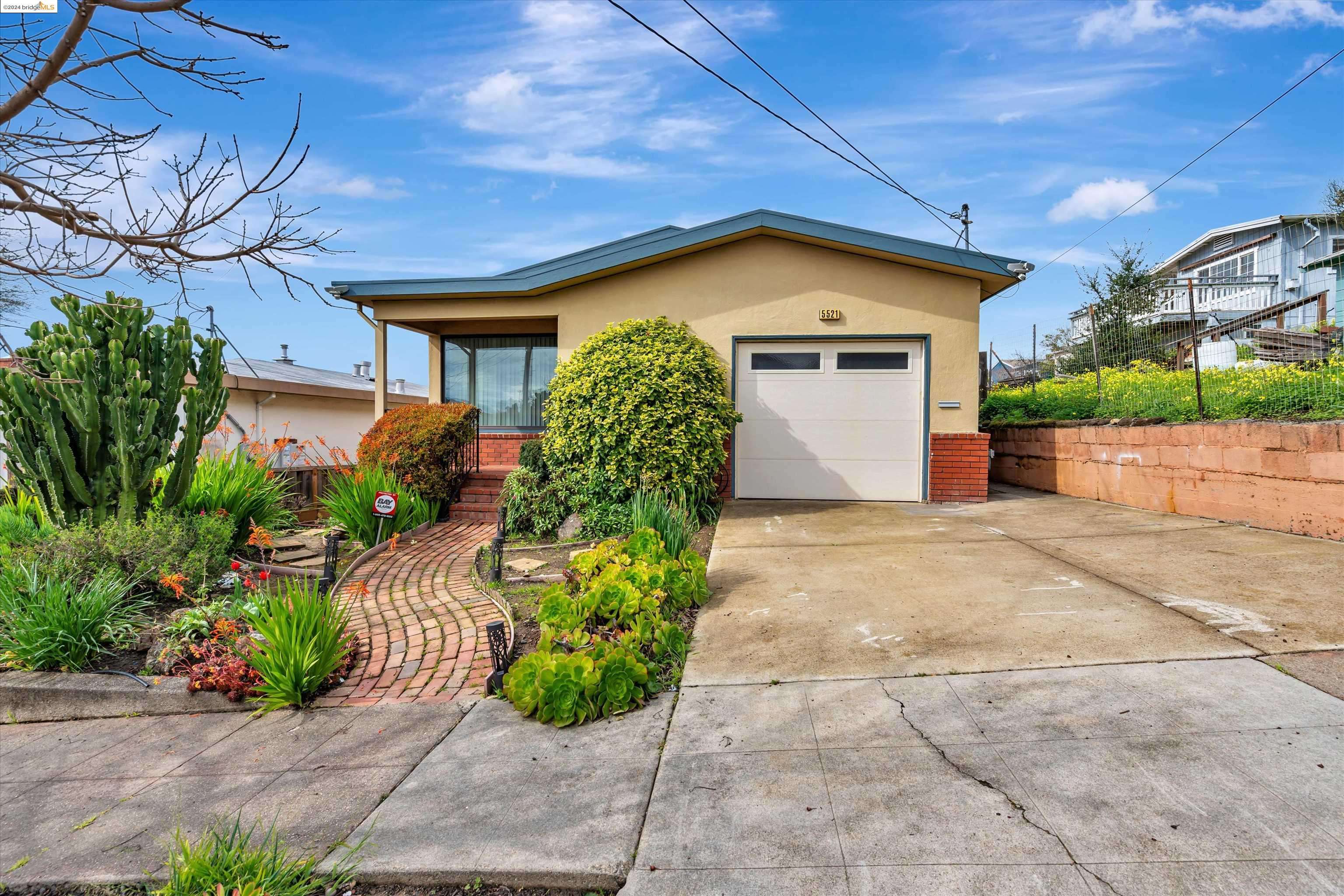 5521 Sutter Ave, Richmond, CA 94804