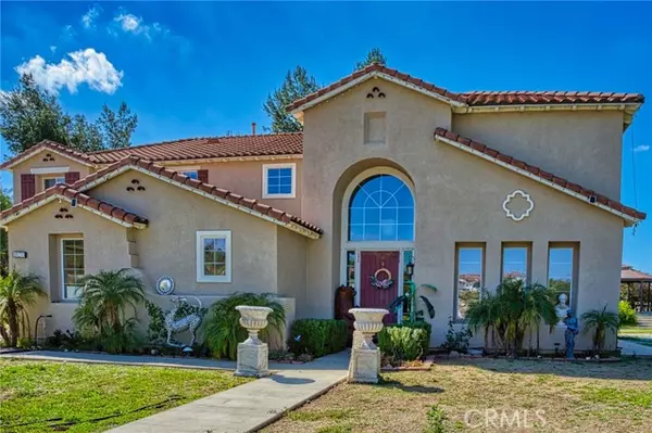 Riverside, CA 92504,18253 Hollowtree LN