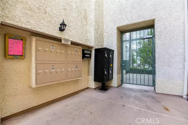 Glendale, CA 91201,1344 5th ST 12