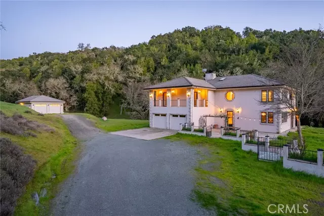 4550 Santa Rita Ranch RD, Templeton, CA 93465